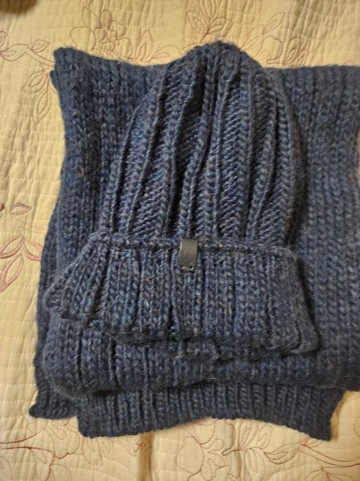 Комплект шапка+шарф, фірми VIF.