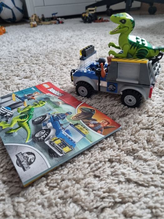 Zestaw klocków Lego Jurassic World 10757