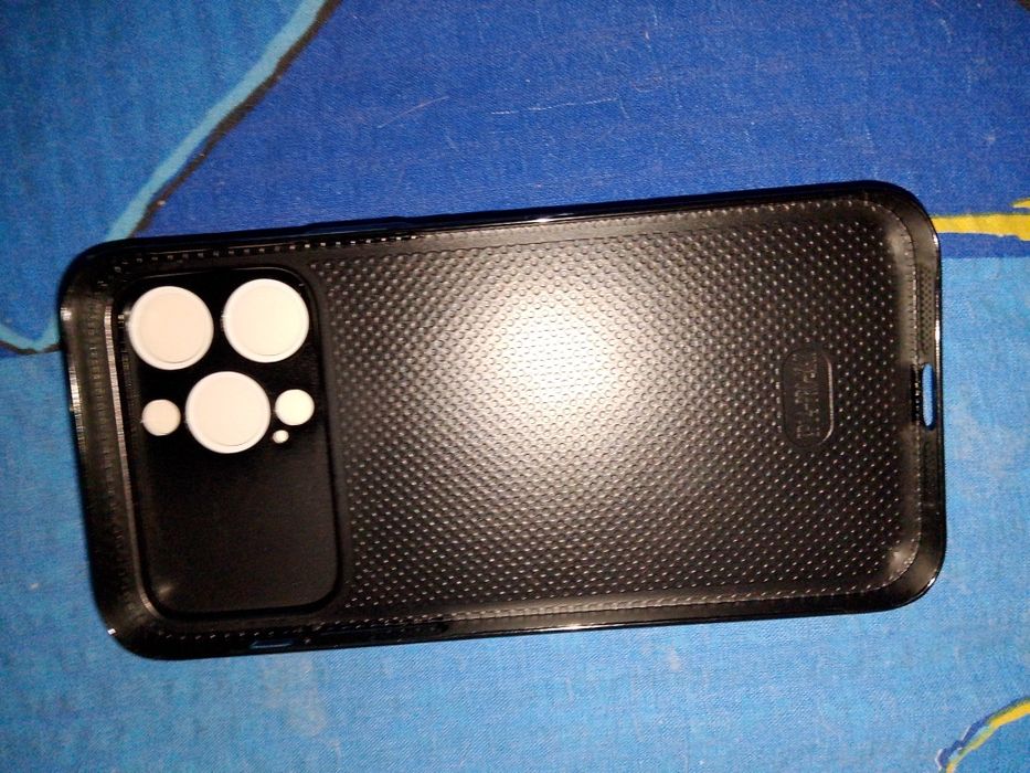 Продам Чехол для iPhone 14 Plus