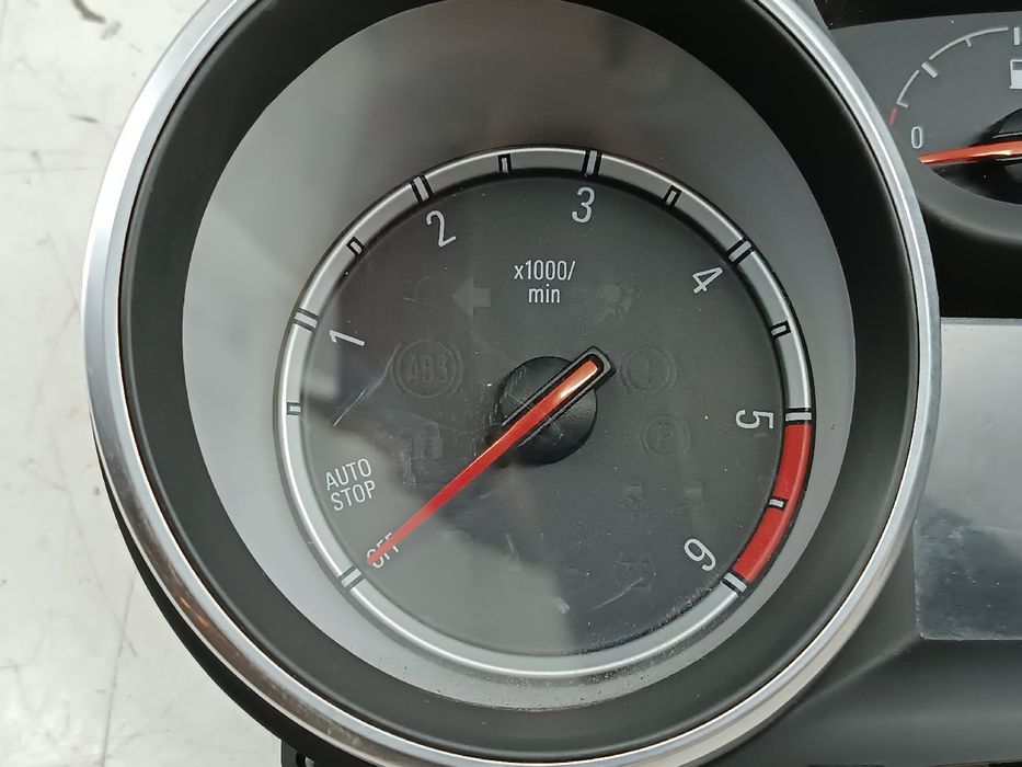 Quadrante - OPEL Astra K (B16) | 15 -
