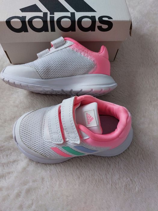 Buty dla dziewczynki r 22