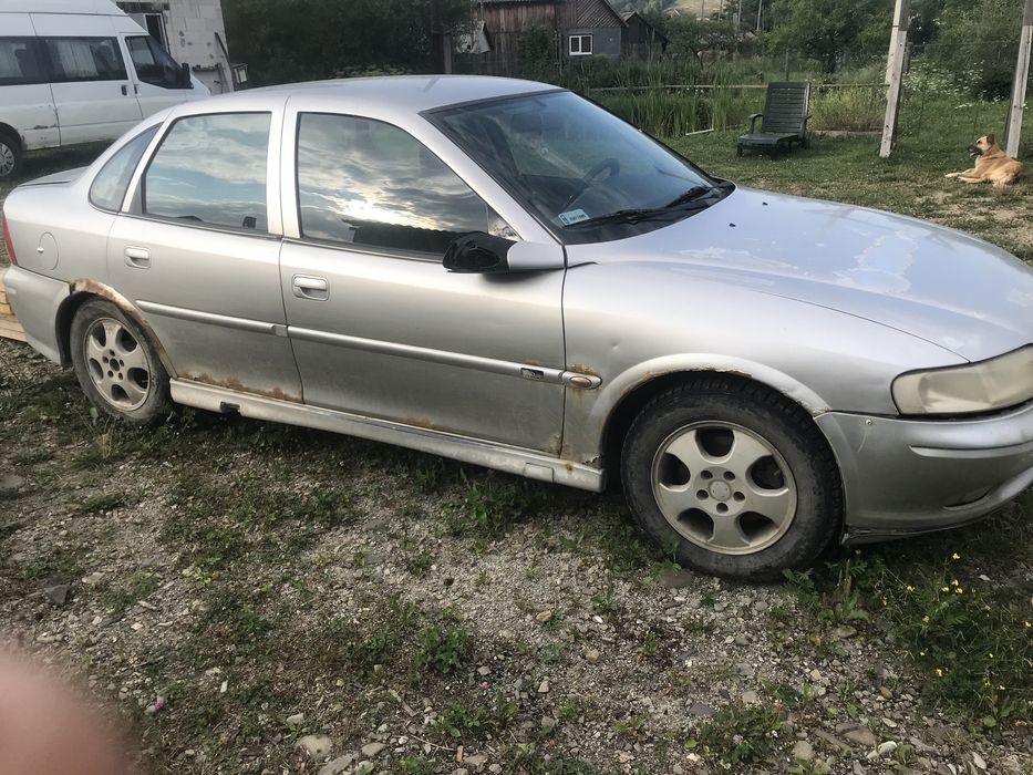 Опель 1.8 бензин