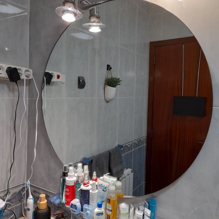 Espelho redondo 75cm diâmetro, em otimo estado (oferta de prateleira)