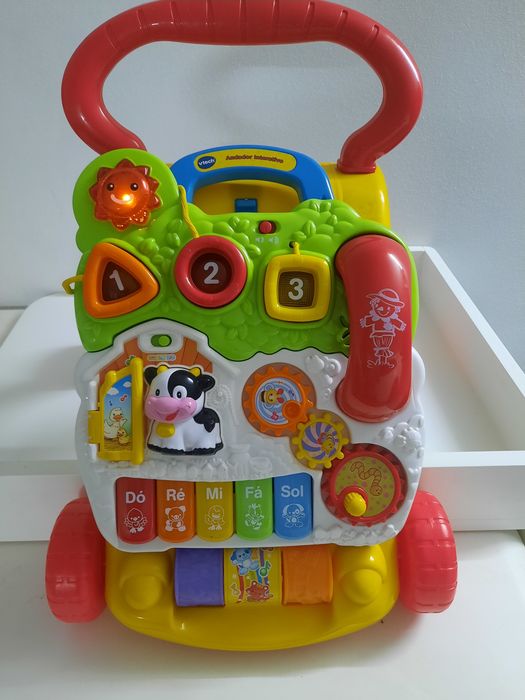 Andador  com musica VTEC