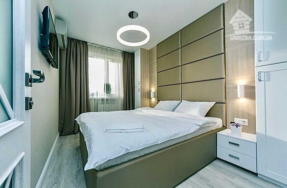 3к.Лесі Українки 14а, дизайнерський ремонт, джакузі, 2 окремі спальні