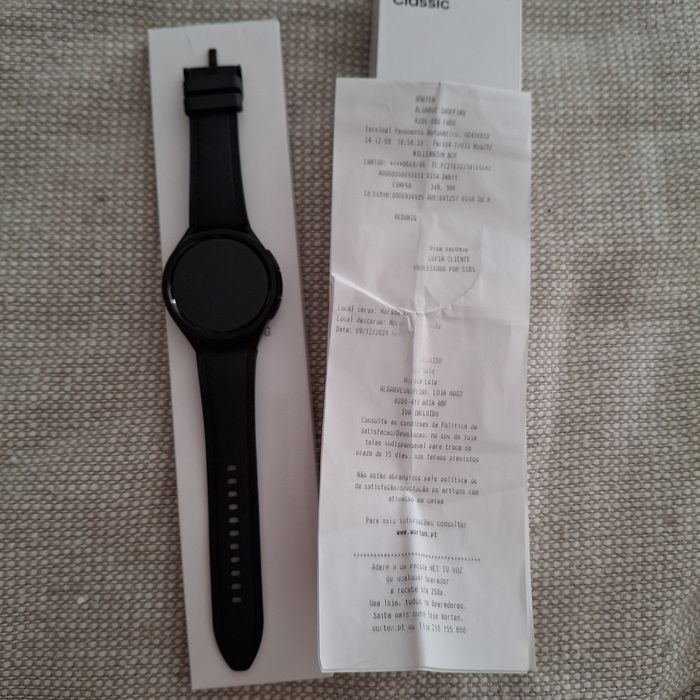 Samsung
SmartWatch 6