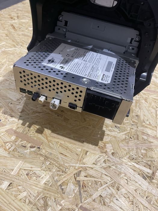 A auto radio mini cooer F57