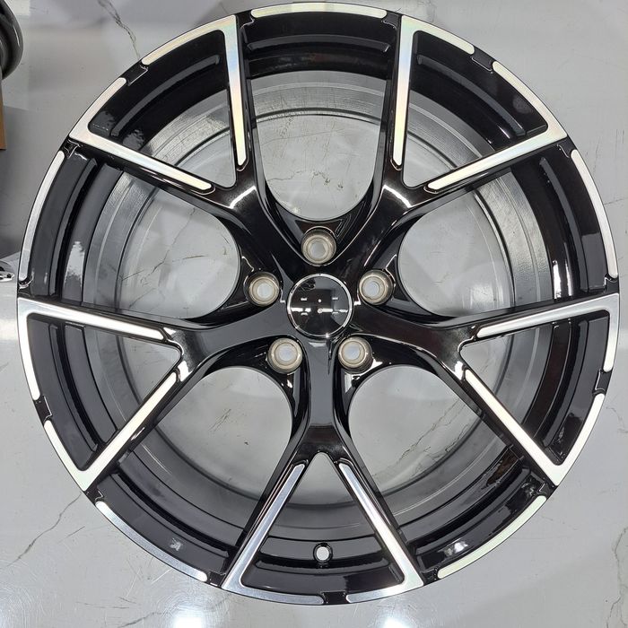 Jantes 19" LOOK Audi RS3 8Y A3 8V 8P VW GOLF GTI 5X112