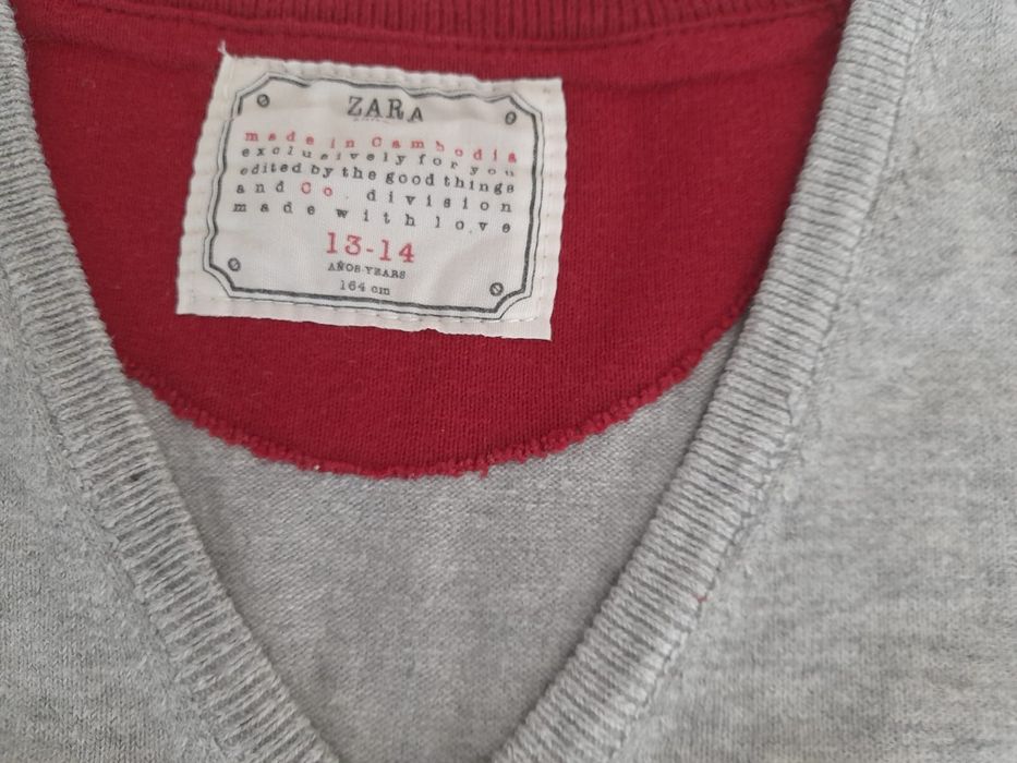 Camisola cinzenta gola V rapaz 13/14 Zara
