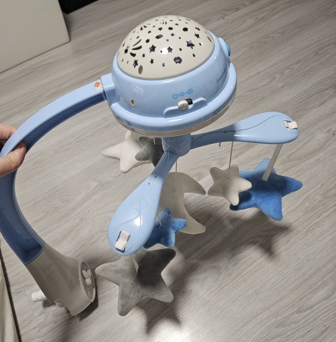 Karuzela z projektem canpol babies