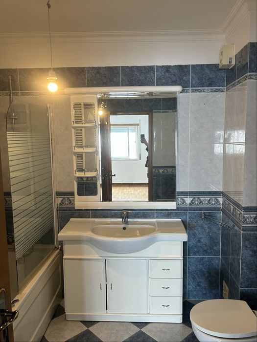 Quartos mobilados em Carcavelos
