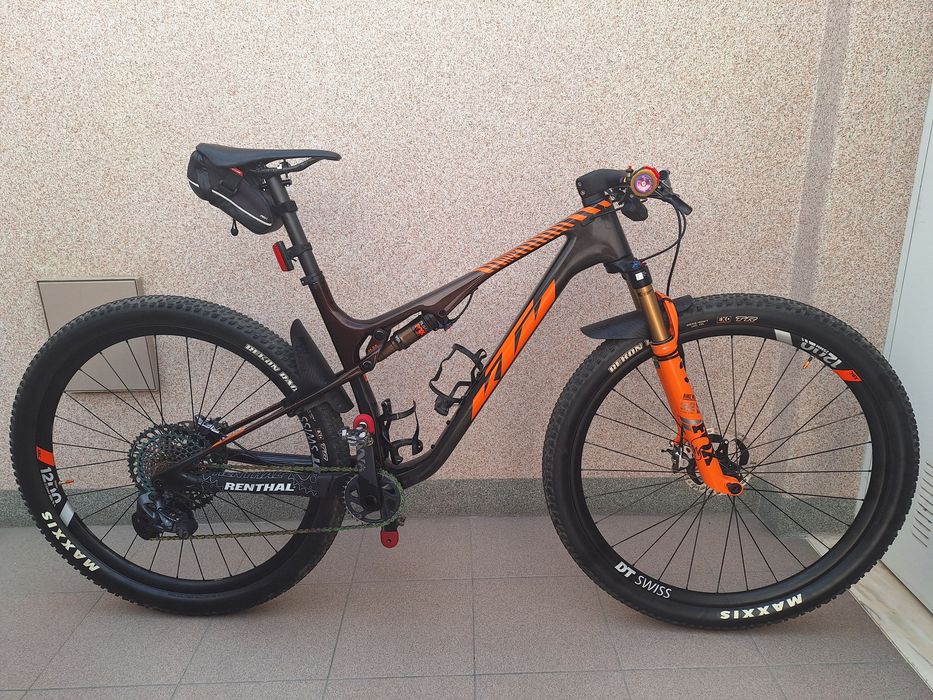 KTM Scarp MT Exonic (full carbono) - 9,5kg