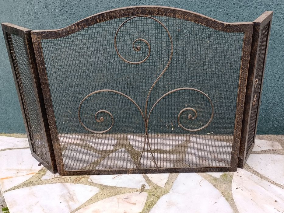 Frente / Proteção para lareira