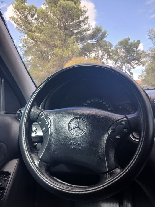 Mercedes C220 Elegance — 2002