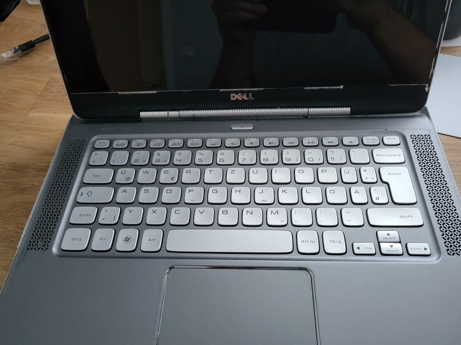 Dell xps 14z laptop