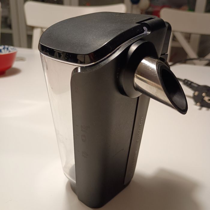 Ekspres automatyczny Philips Latte Go