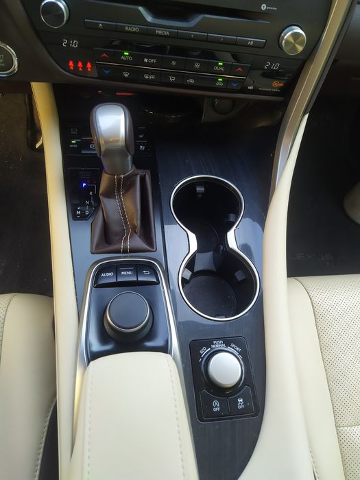 Lexus RX ,tylko 53 tys.przebiegu!