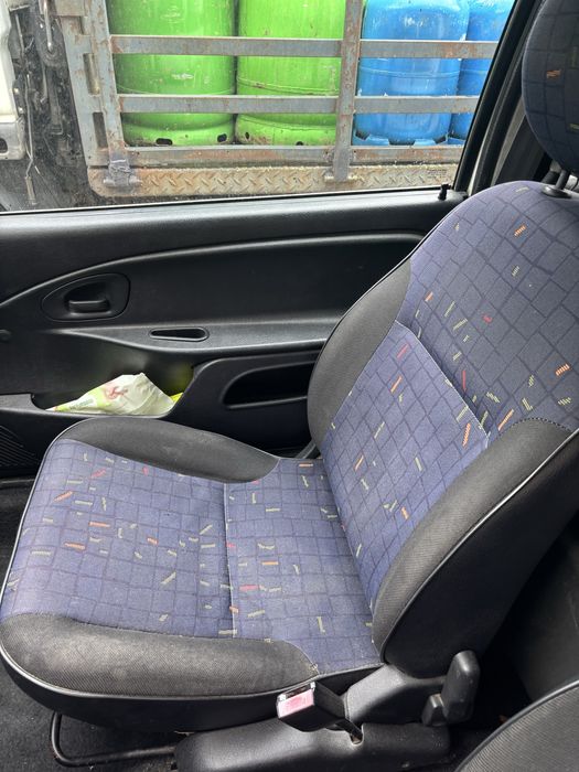 Vendo Citroen Saxo comercial