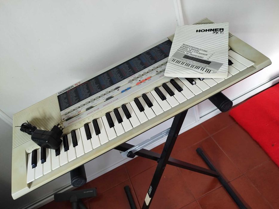 Teclado PCM - MIDI - HOHNER PSK15 (Vintage)