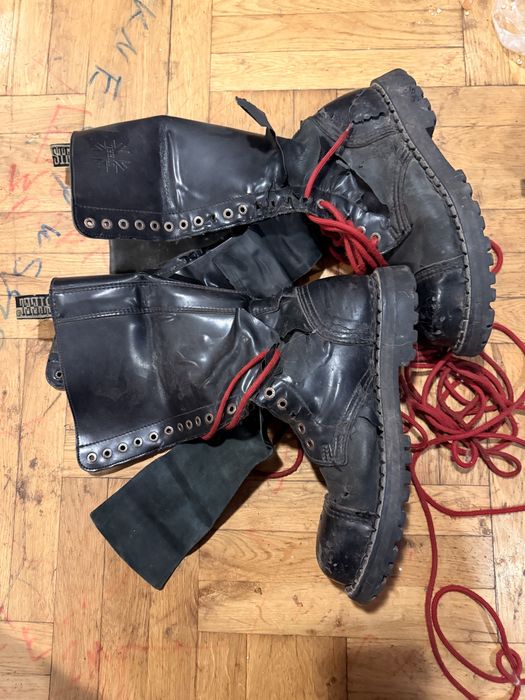 glany STEEL - BLACK (20 dziurek) rozmiar 44 cena 300 zł