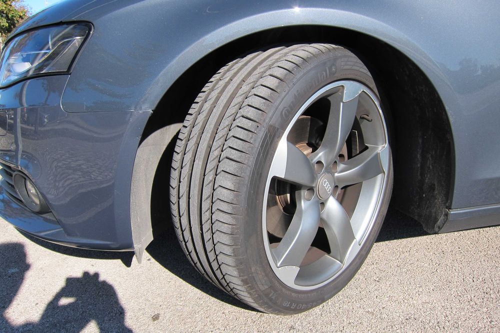 AUDI A4 B8 avant 2.0 TDI 143 cv