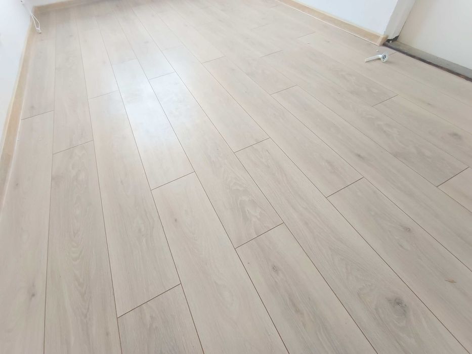 Lokal 30m2 Biuro,Usługi + PARKING ul. Grzegórzecka RONDO GRZEGÓRZECKIE