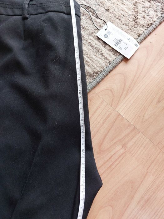 Czarne eleganckie spodnie
