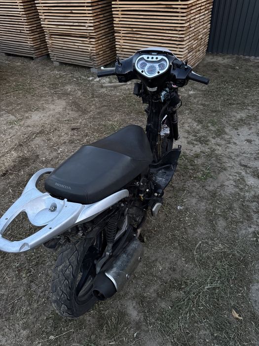 Запчастини honda sh150,125 Розбір хонда сш 150,пластик,фара,двигун,стартер,диски,гбц,цпг,