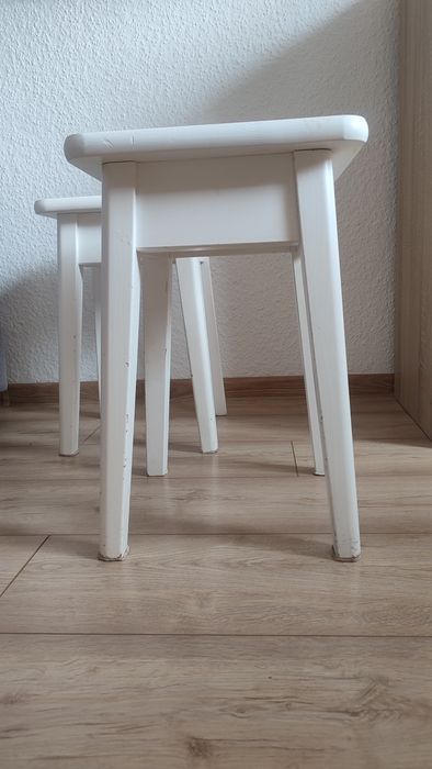 Taborety - dwa stołki kuchenne