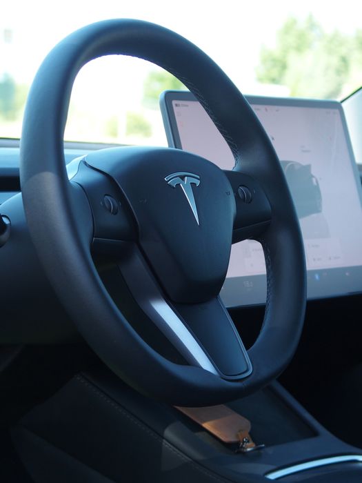 Tesla model 3 Dual Motor