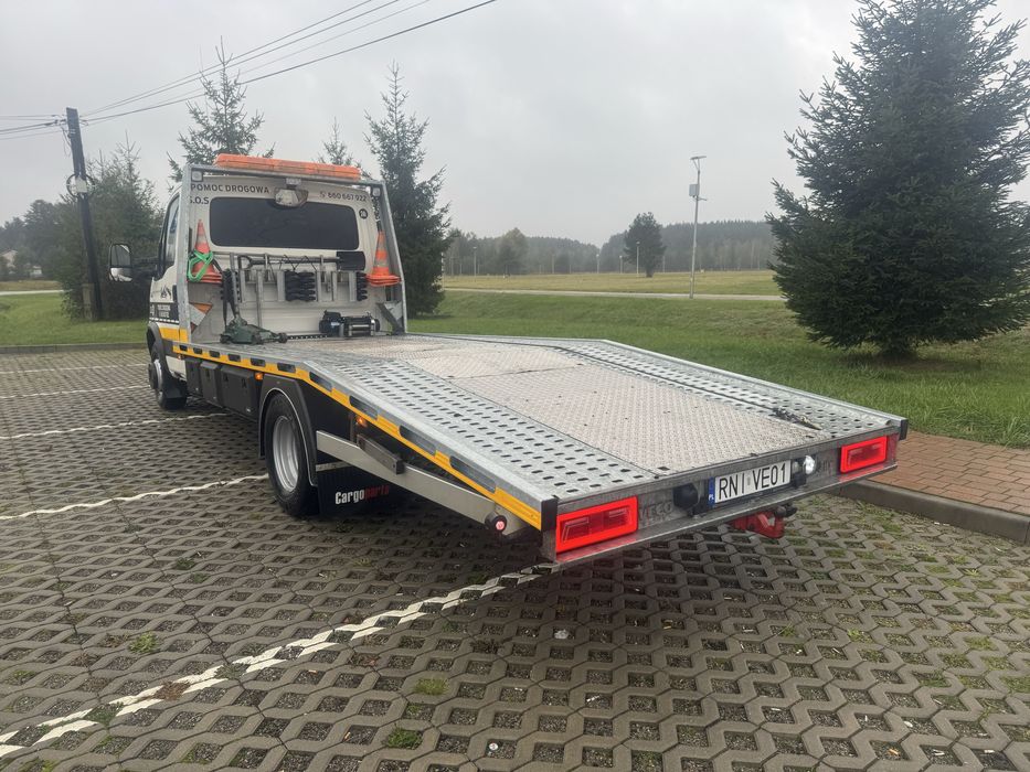 Pomoc drogowa auto-laweta