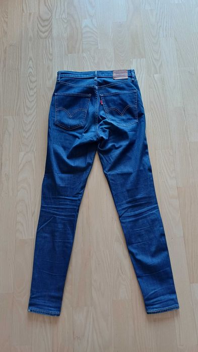 Jeansy damskie Levi's