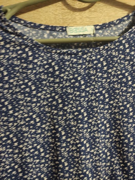 Сукня жіноча 46 р.Вільного крою.В ідеальному стані.