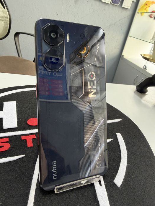 Nubia Neo 3 5g 8/256 як новий 10цикл.