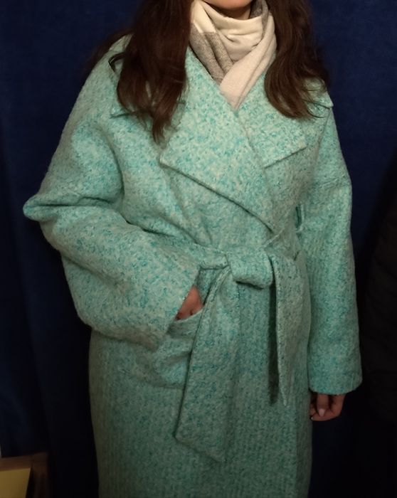 Продам тепле  пальто