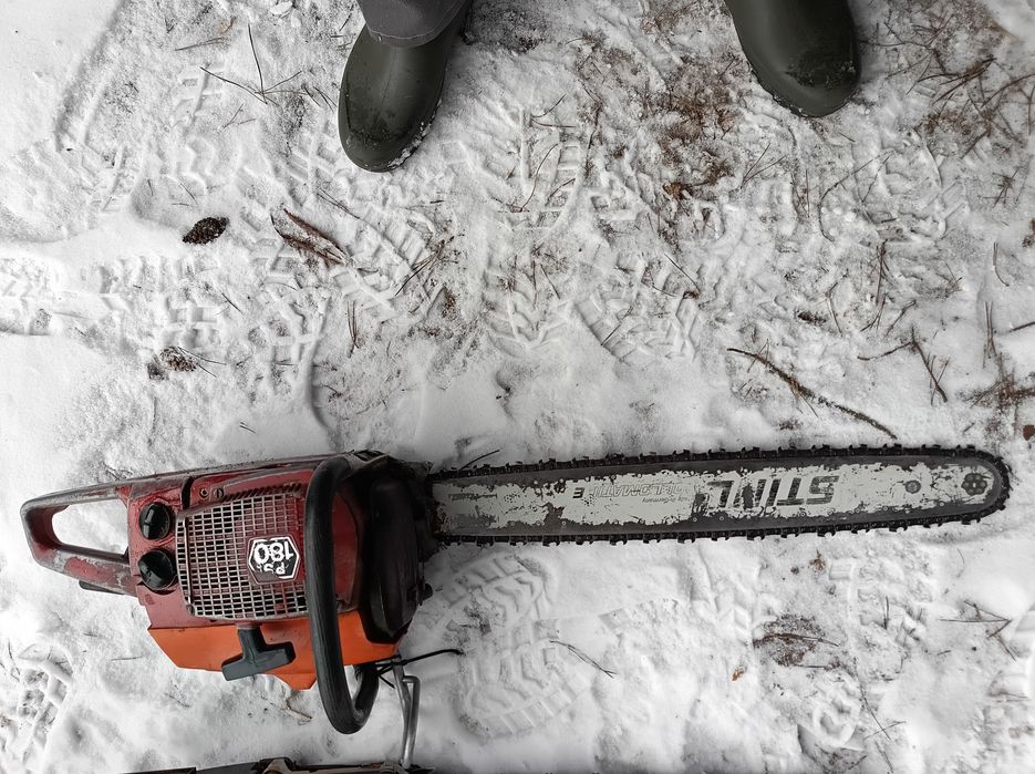 Witam sprzedam piłę spalinową Dolpima ps 180 z prowadnica 60cm