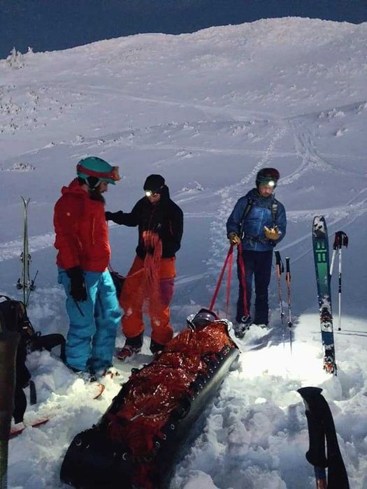 Пластикові евакуаційні ноші волокуші YUTA