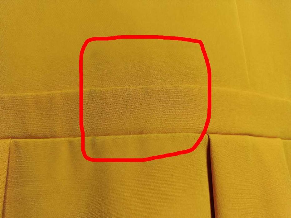 Sukienka z długim tyłem, krótkim przodem