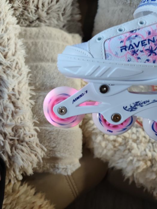 Nowe rolki regulowane Raven Meia 31-35 kółko LED