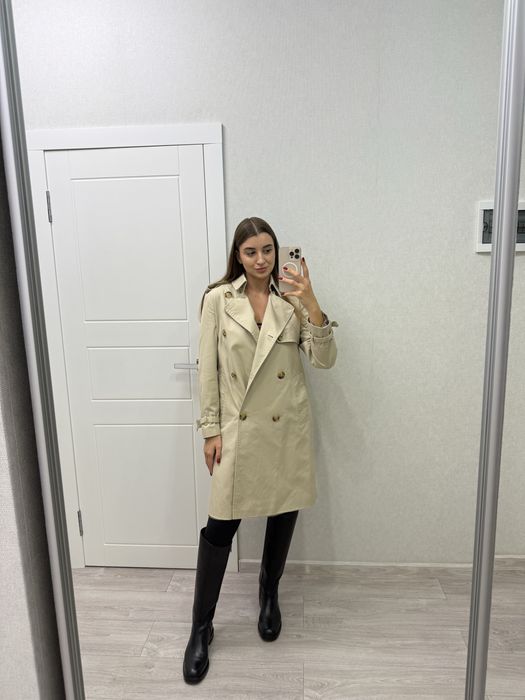 Плащ жіночій бежевий М, стан ідеальний Mango