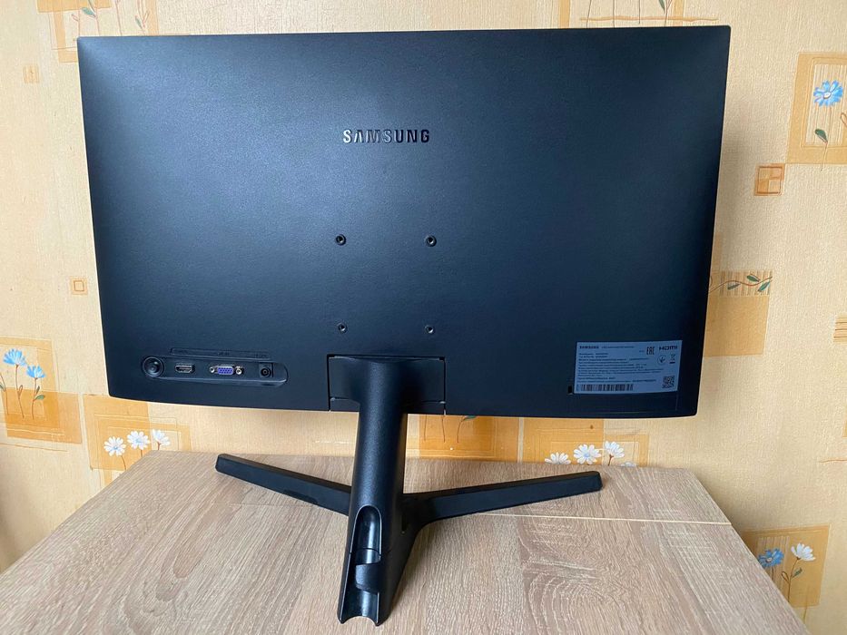 Ігровий монітор Samsung 24" S24R350 Dark Silver Full HD/IPS/75 Гц