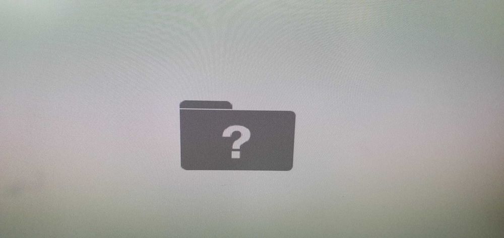 Komputer APPLE MAC PRO A1186 2x XEON E5462 4GB RAM