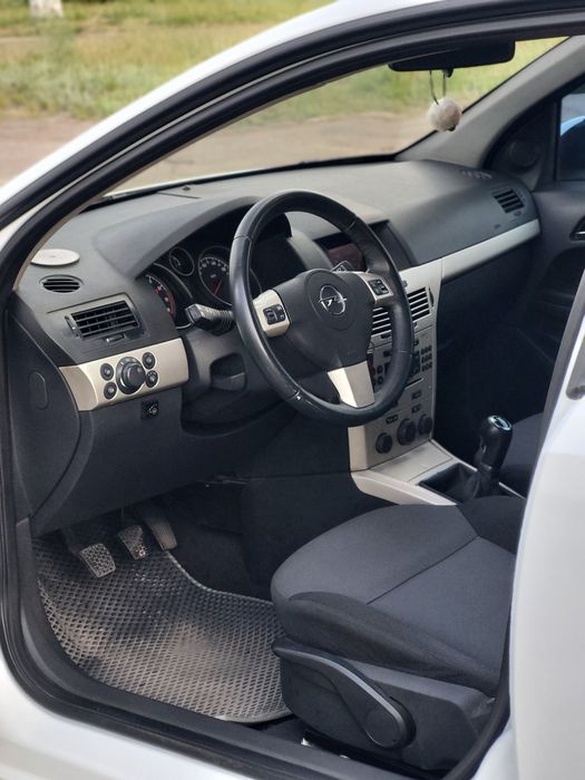Opel Astra 2008 VIN W0L0AHL3582172121 фото оголошення 15 з 23