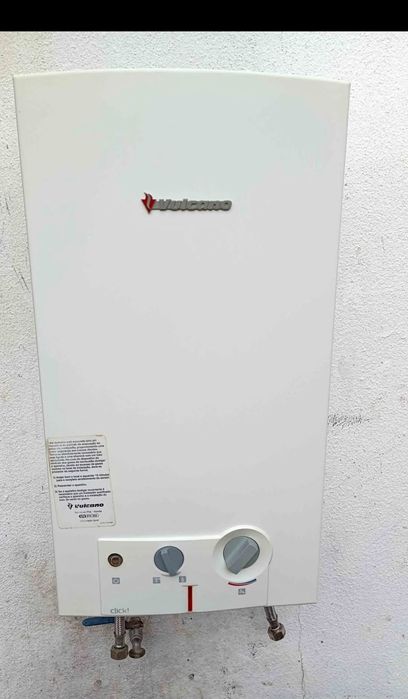 2 Esquentadores inteligentes  um vulcano e outro junkers  ventilado.
