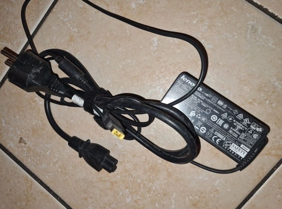 ładowarka lenovo