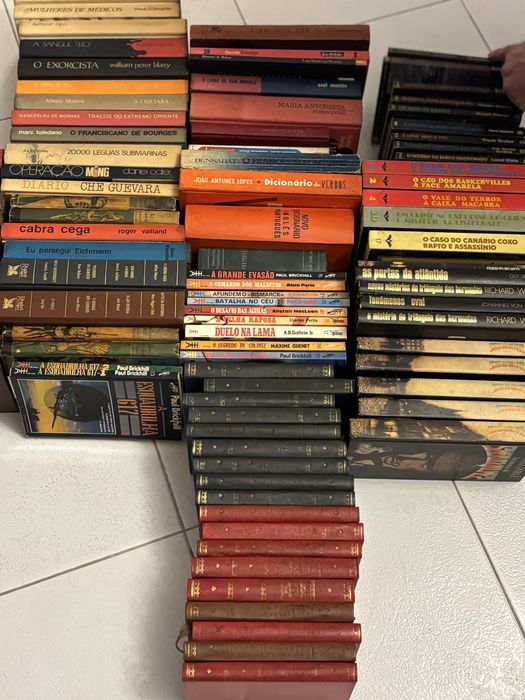 Livros antigos conjunto 106