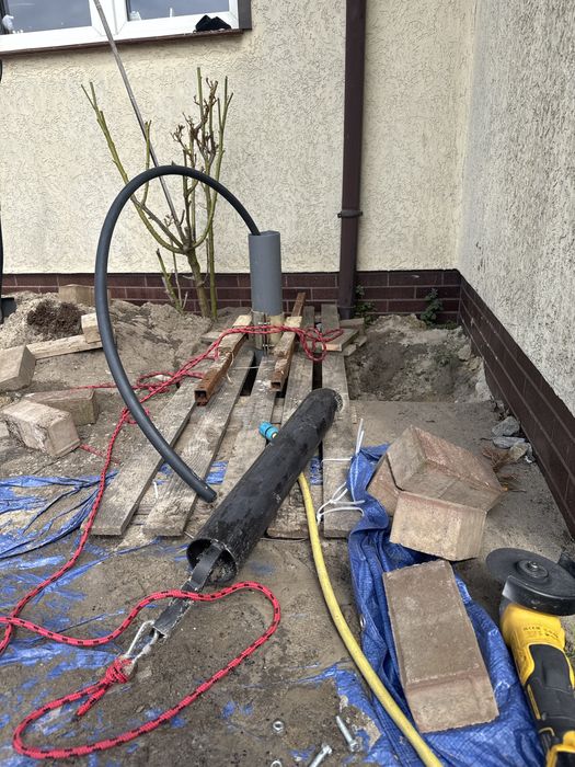 Reczne wiercenie studni fi 110 z filtrem