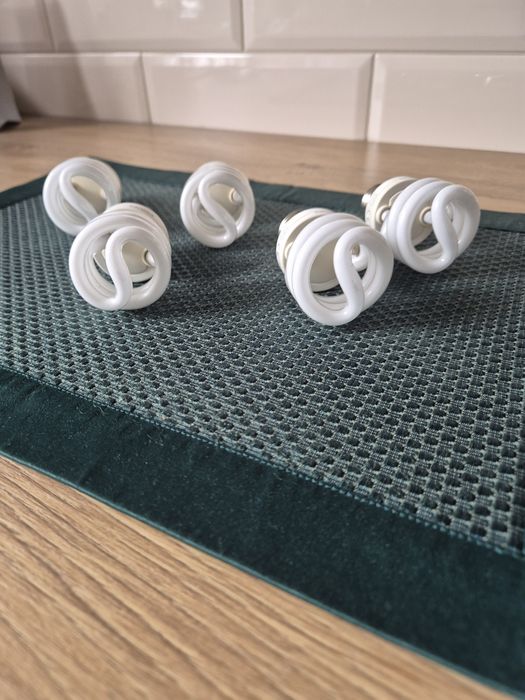 Energooszczędne żarówki Philips 12 W