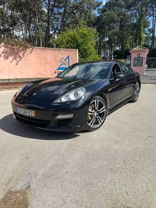 Porsche Panamera Platinum Edition