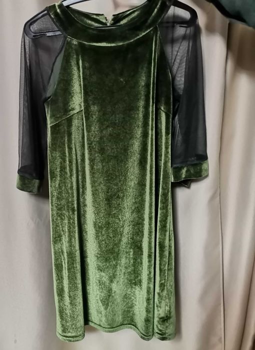 Сукня жіноча святкова